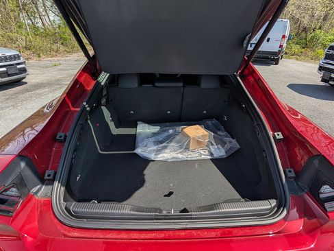 New 2024 Dodge Charger R/T w/ Plus Group image 9