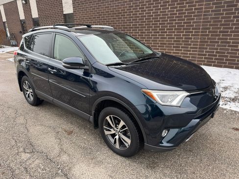 Used 2018 Toyota RAV4 XLE image 26