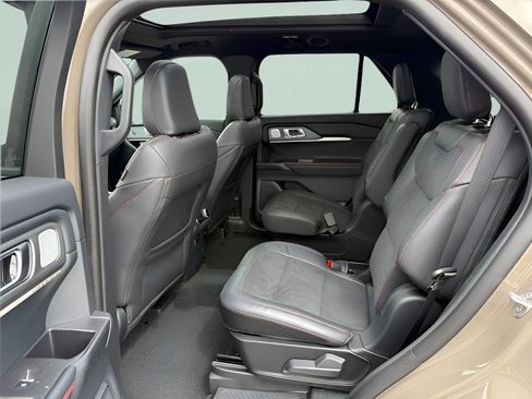 New 2026 Ford Explorer ST w/ Sun And Sound Package AWD/4WD image 5