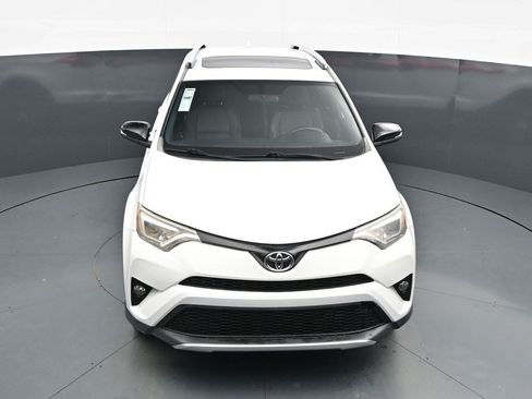 Used 2016 Toyota RAV4 SE FWD image 13