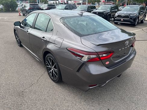 Used 2024 Toyota Camry SE w/ Cold Weather Package FWD image 5