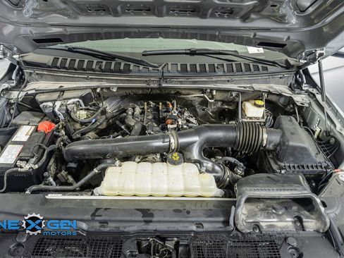 Used 2024 Ford Expedition XLT image 51