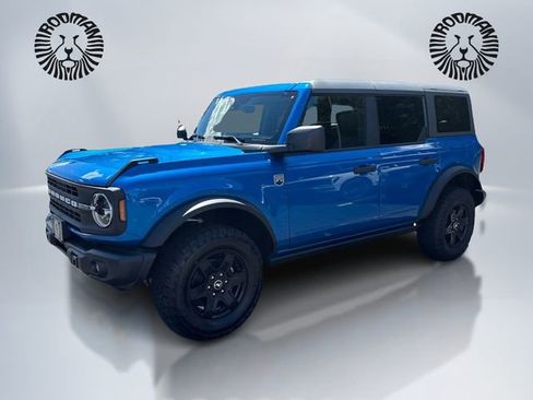 New 2025 Ford Bronco Big Bend w/ Black Diamond Package AWD/4WD image 1