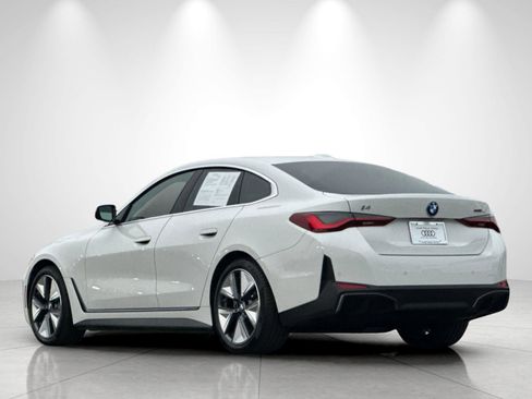 Used 2025 BMW i4 eDrive40 w/ Driving Assistance Package image 3