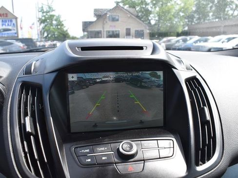 Used 2018 Ford Escape SE w/ SE Sync 3 Package image 14