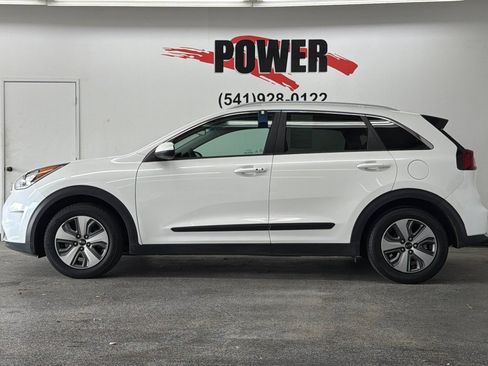 Used 2019 Kia Niro LX FWD image 6