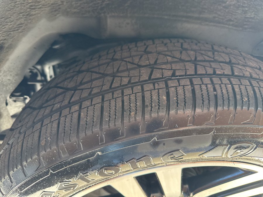 Used 2015 Toyota 4Runner Limited AWD/4WD image 15