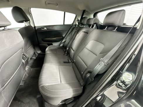 Used 2021 Kia Sportage LX image 20