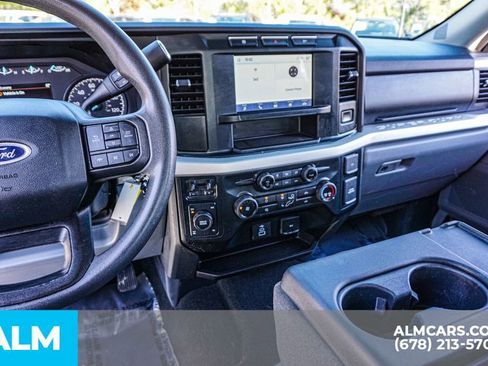 Used 2023 Ford F250 XLT image 32