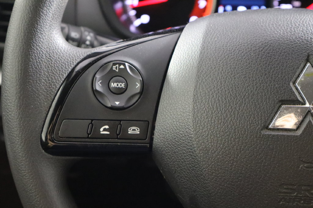 Used 2023 Mitsubishi Eclipse Cross ES AWD/4WD image 8