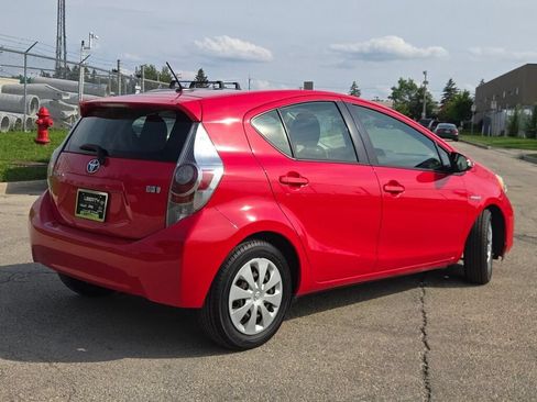Used 2013 Toyota Prius C Three FWD image 9