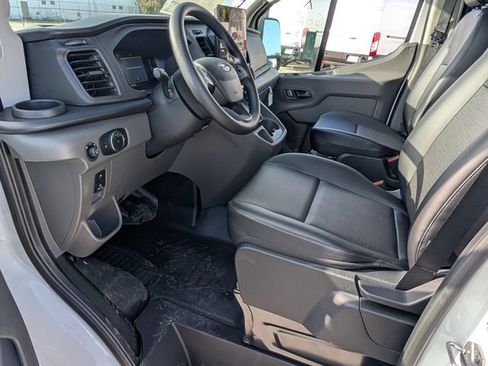 New 2026 Ford Transit 250 148 Medium Roof RWD image 5