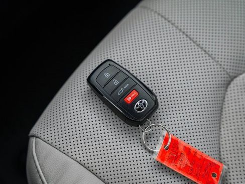 Certified 2024 Toyota Grand Highlander MAX Platinum image 53