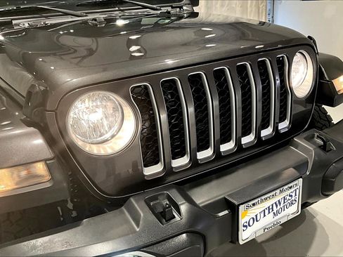 Used 2021 Jeep Gladiator Overland w/ Popular Equipment Package image 33