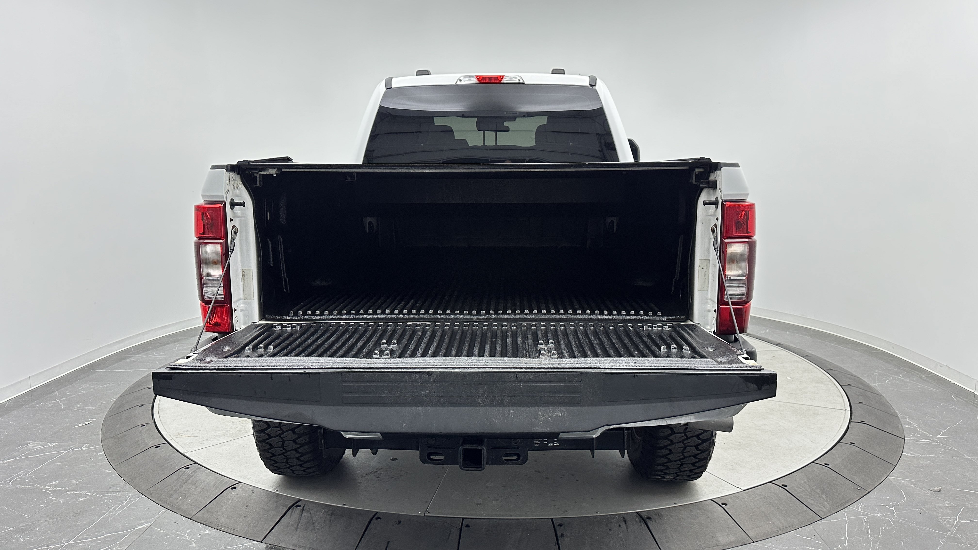 Used 2020 Ford F250 XLT AWD/4WD image 32