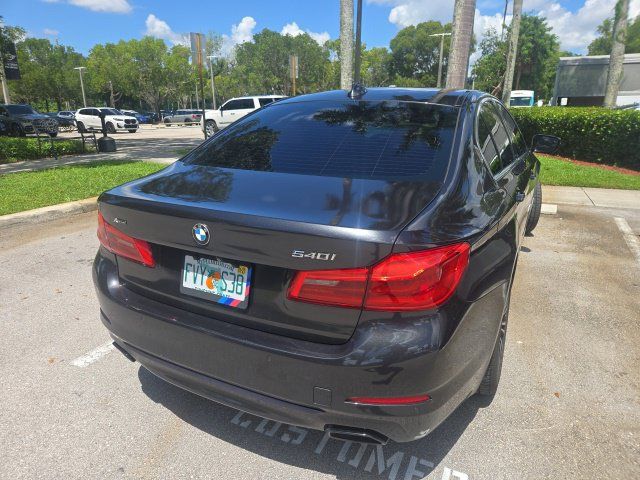 Used 2018 BMW 540i xDrive AWD/4WD image 9