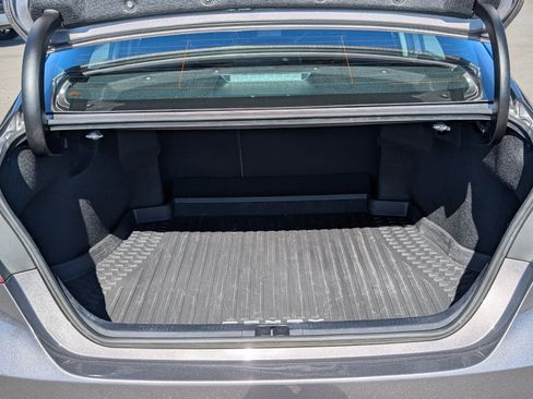 Used 2023 Toyota Camry SE w/ Convenience Package FWD image 9