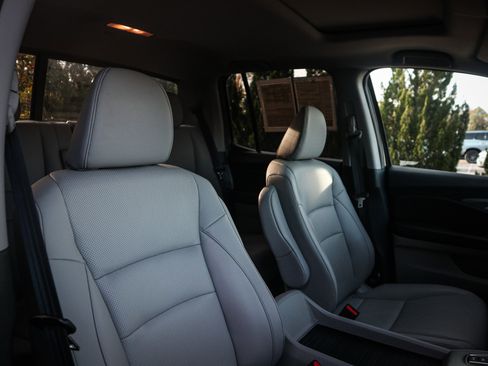 Used 2023 Honda Ridgeline RTL-E image 33