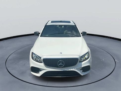 Used 2017 Mercedes-Benz E 300 image 1