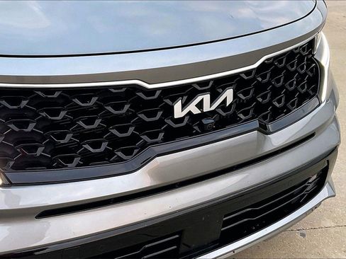 Certified 2022 Kia Sorento SX Prestige w/ Panoramic Sunroof Package image 31