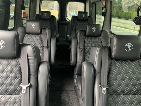 Used 2024 Mercedes-Benz Sprinter 3500 image 46