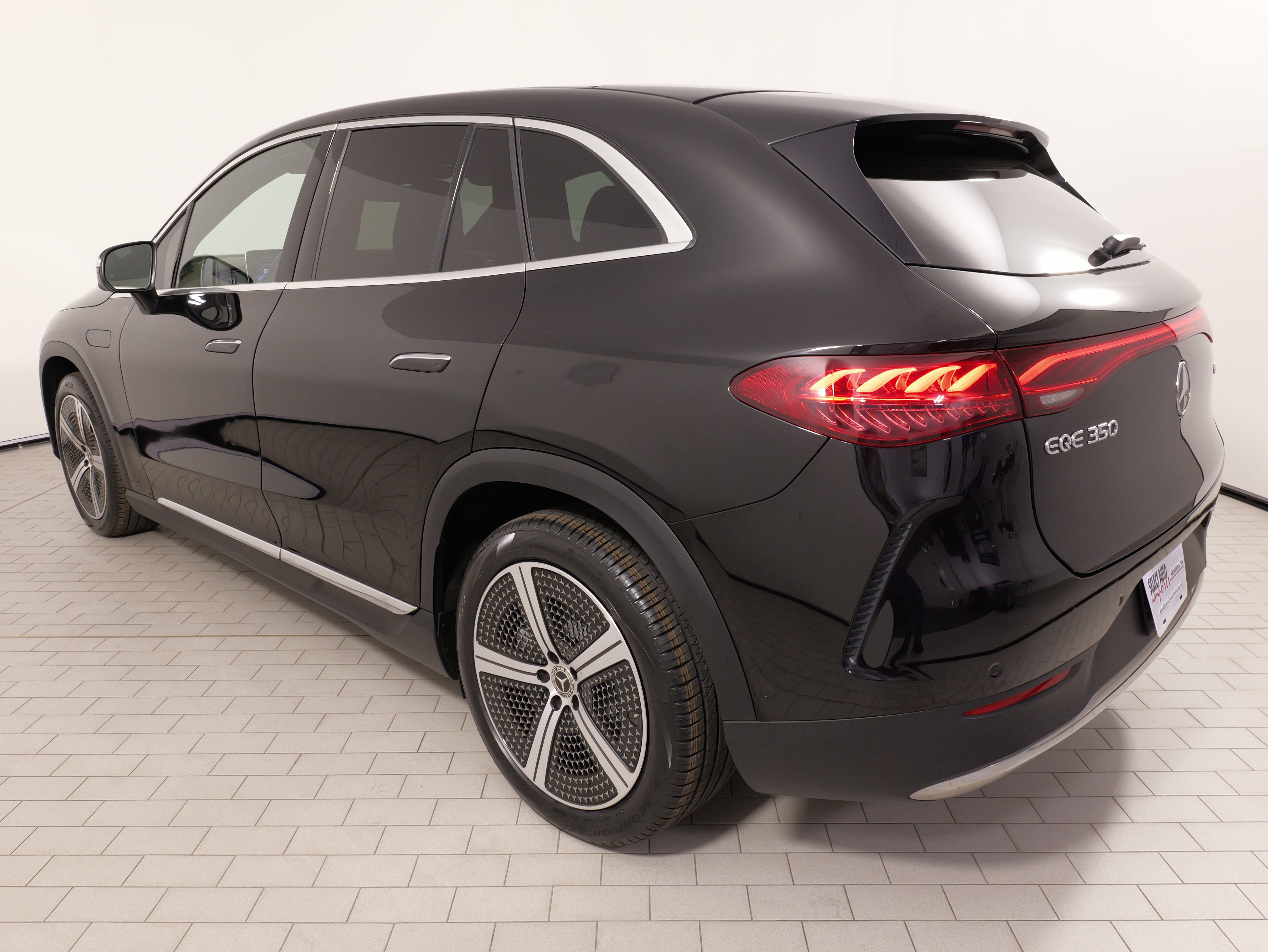 Used 2023 Mercedes-Benz EQE 350+ 4MATIC SUV image 14