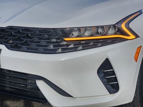 Used 2021 Kia K5 EX image 7