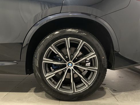 Used 2022 BMW X5 xDrive40i w/ M Sport Package AWD/4WD image 8
