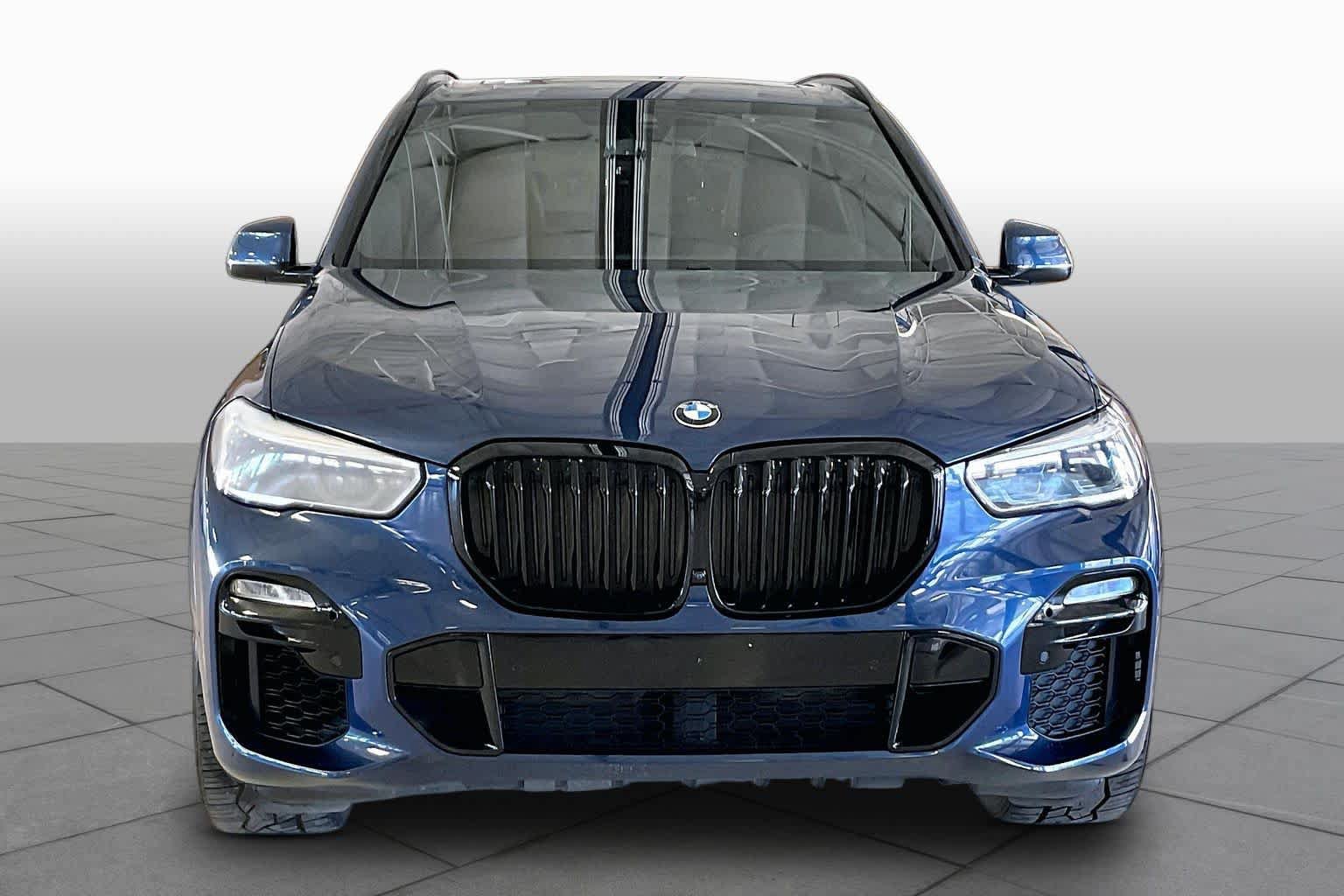 Used 2019 BMW X5 xDrive50i w/ M Sport Package AWD/4WD image 3