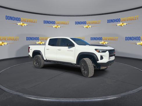 New 2026 Chevrolet Colorado ZR2 w/ Technology Package AWD/4WD image 5