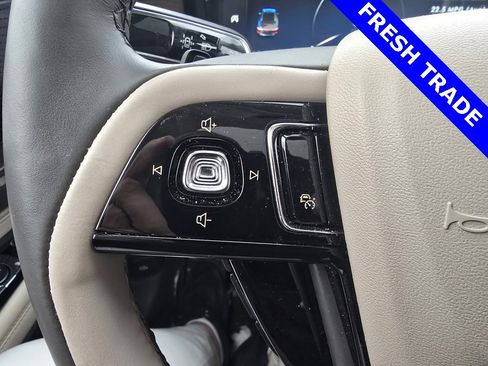 Certified 2023 Lincoln Corsair Reserve w/ Equipment Group 201A image 23