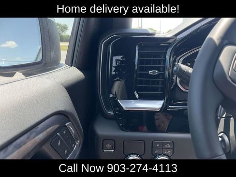 New 2026 GMC Sierra 1500 SLT image 25