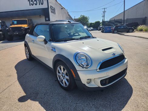 Used 2014 MINI Cooper S FWD image 7