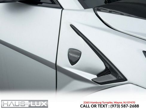 Used 2021 Lamborghini Urus AWD/4WD image 19