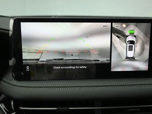 Certified 2025 INFINITI QX60 Luxe image 18