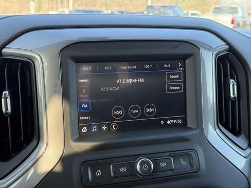 Used 2021 Chevrolet Silverado 1500 Custom image 23