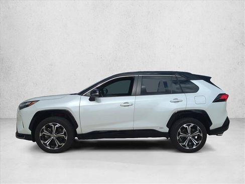 Certified 2025 Toyota RAV4 XSE AWD/4WD image 8