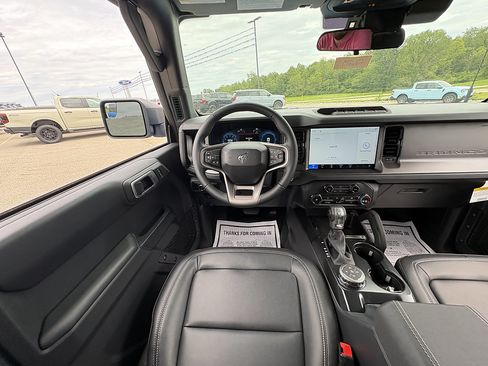 New 2026 Ford Bronco Badlands AWD/4WD image 22