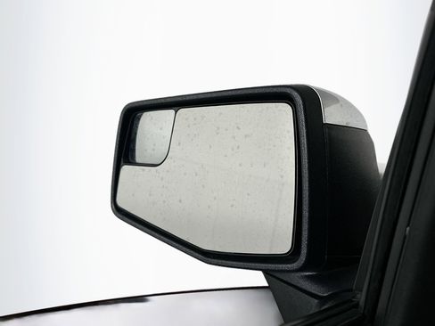 Used 2024 Chevrolet Silverado 1500 LT image 16