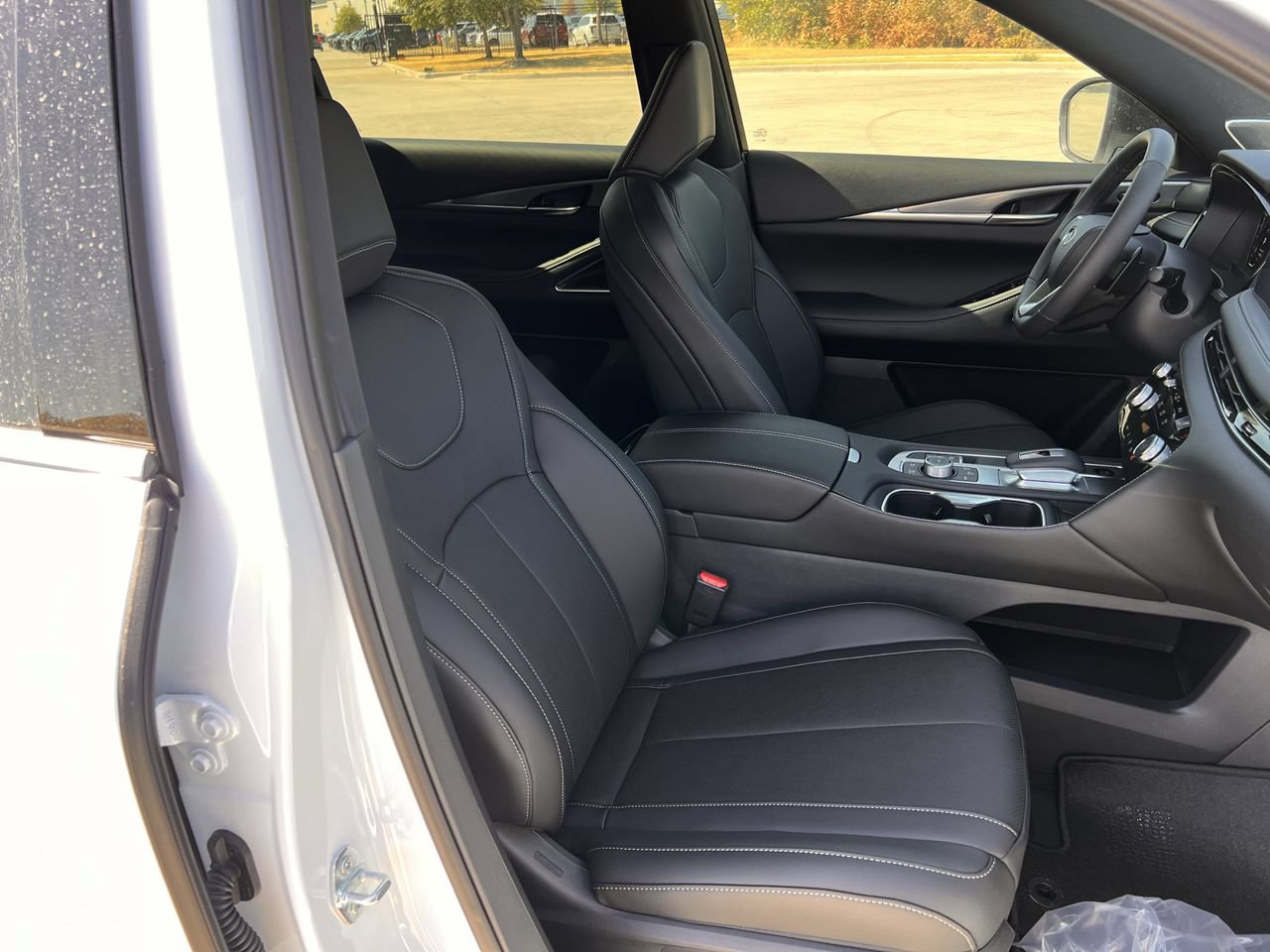 New 2027 INFINITI QX60 Sport w/ Dark Cargo Package AWD/4WD image 23