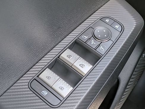 New 2026 Mitsubishi Outlander SE FWD image 22