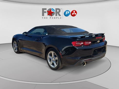Used 2019 Chevrolet Camaro LT RWD image 3