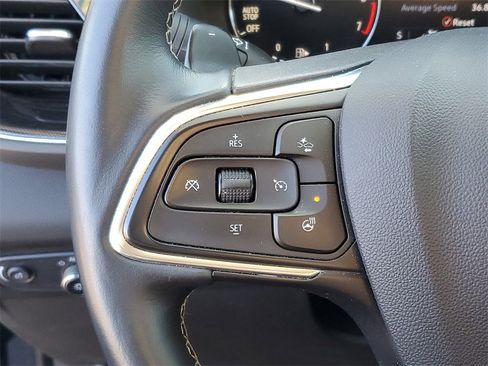 Used 2023 Buick Envision Preferred image 12