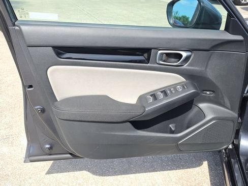 Used 2023 Honda Civic EX image 15