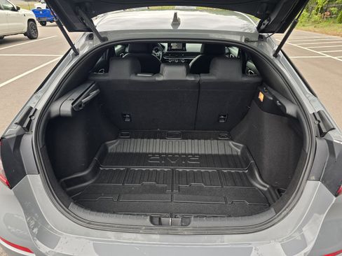 Used 2025 Honda Civic Sport image 25