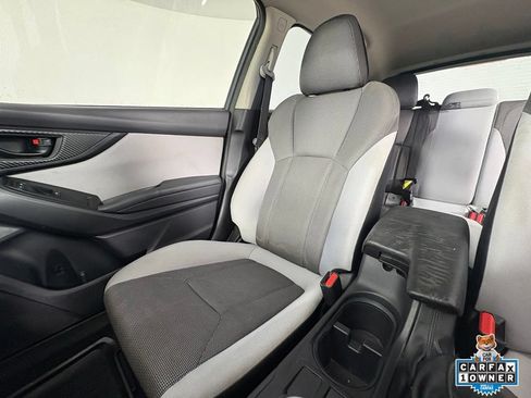 Used 2019 Subaru Crosstrek 2.0i AWD/4WD image 18