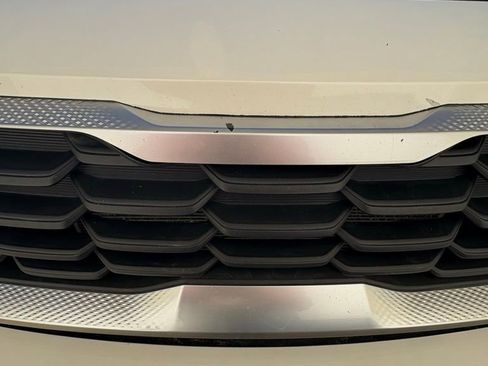 Used 2022 Kia Seltos LX image 8