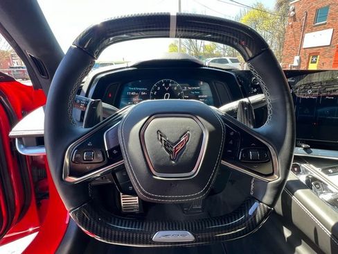 Used 2025 Chevrolet Corvette Z06 RWD image 21