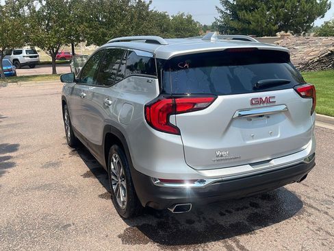Used 2019 GMC Terrain SLT FWD image 10