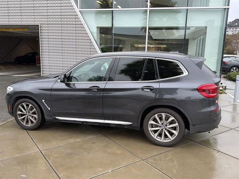 Used 2019 BMW X3 sDrive30i w/ Premium Package image 9